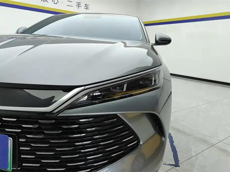 BYD Qin L 2024 DM-i 80KM Leading Edition фото 5