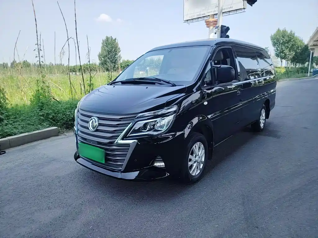 Dongfeng Fengxing Lingzhi 2020 M5L 1.6L Luxury 7-Seater