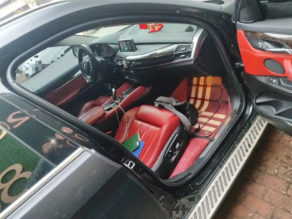 BMW X6 2018 xDrive28i фото 20
