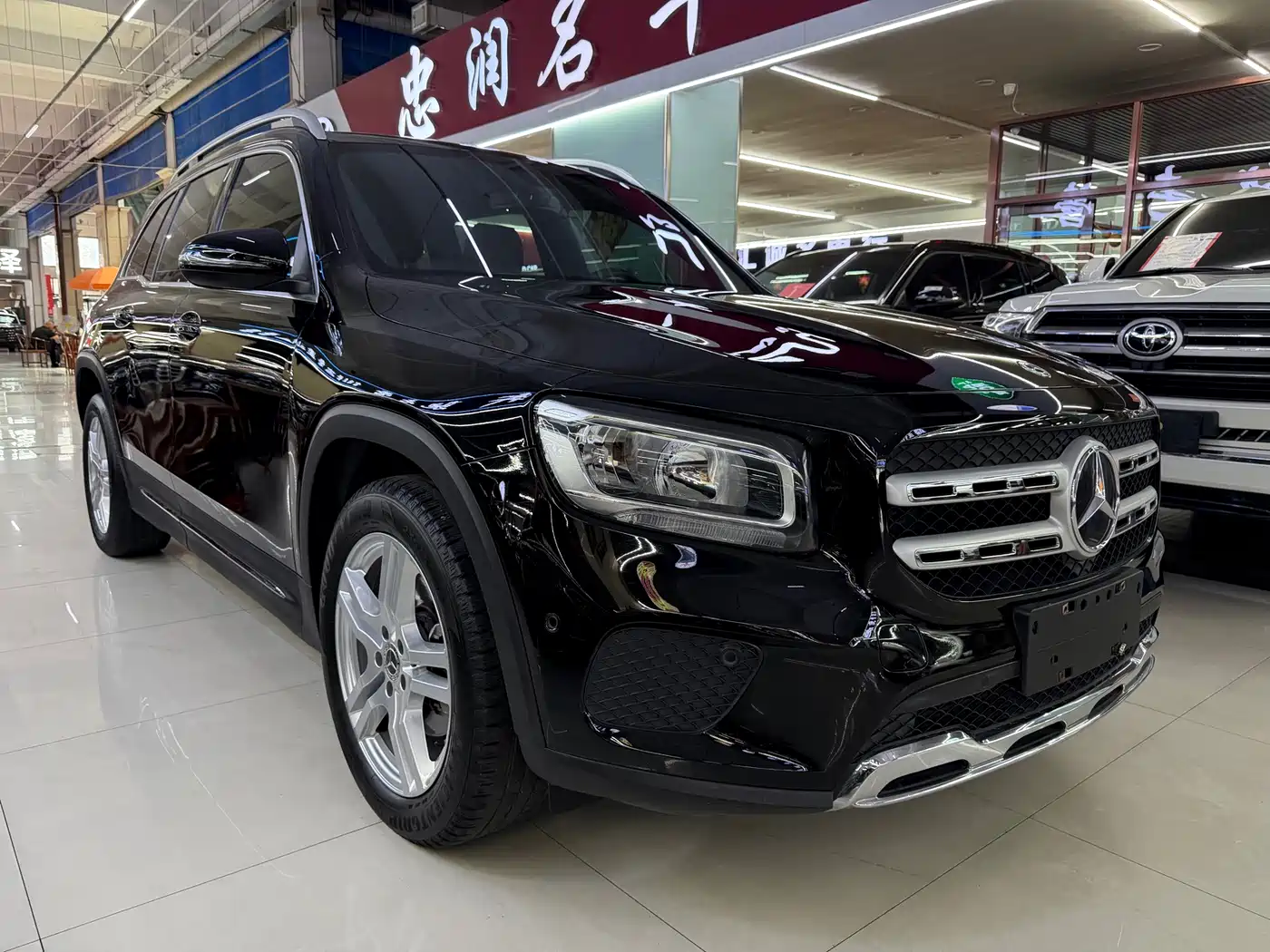 Mercedes-Benz GLB 2020 2020 GLB 180 Style