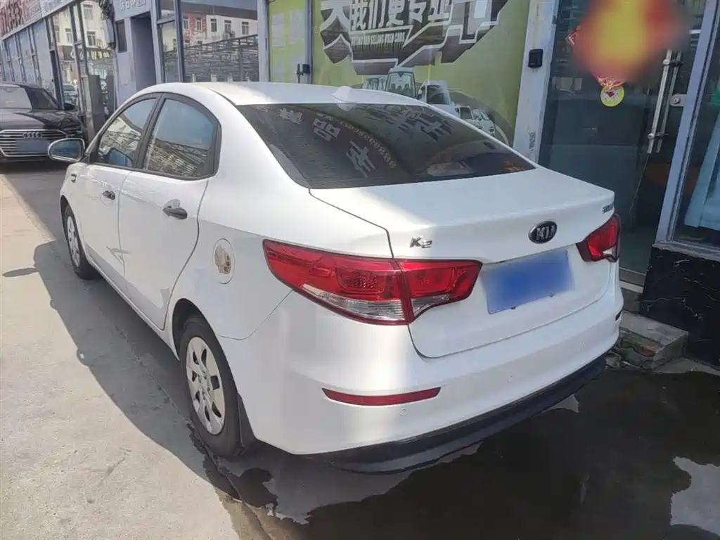 Kia K2 2015 Sedan 1.4L AT GLS фото 4