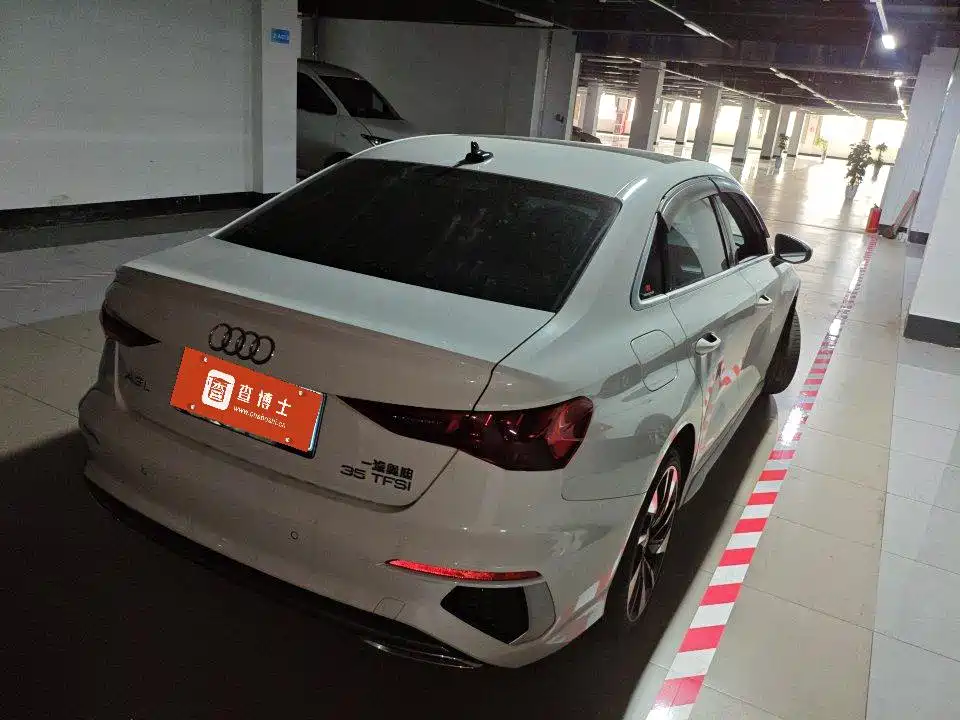 Фото 2 - Audi A3