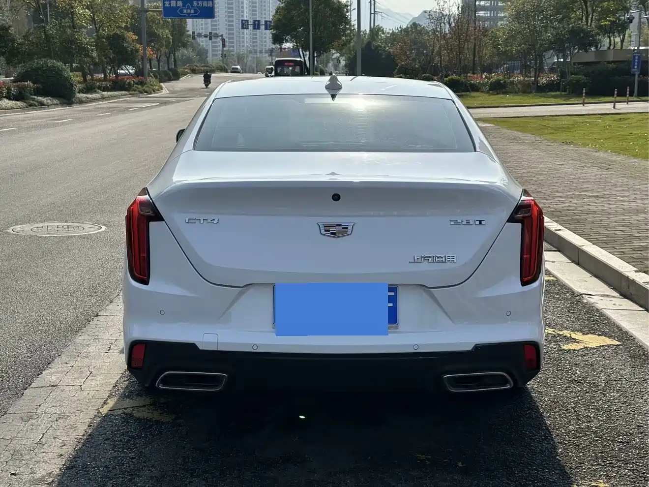 CADILLAC CT4
