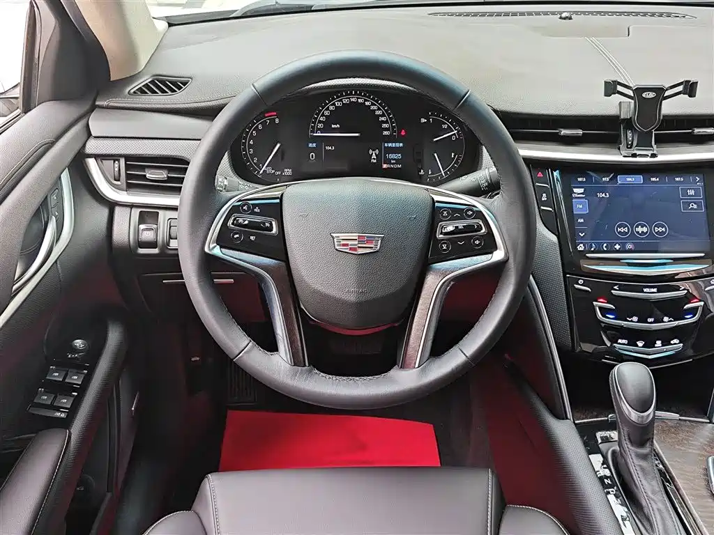 Cadillac XTS 2018 28T Technology фото 3