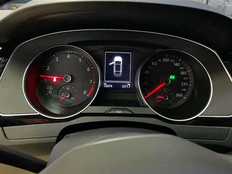 Volkswagen Magotan 2020 330TSI DSG Leading фото 14