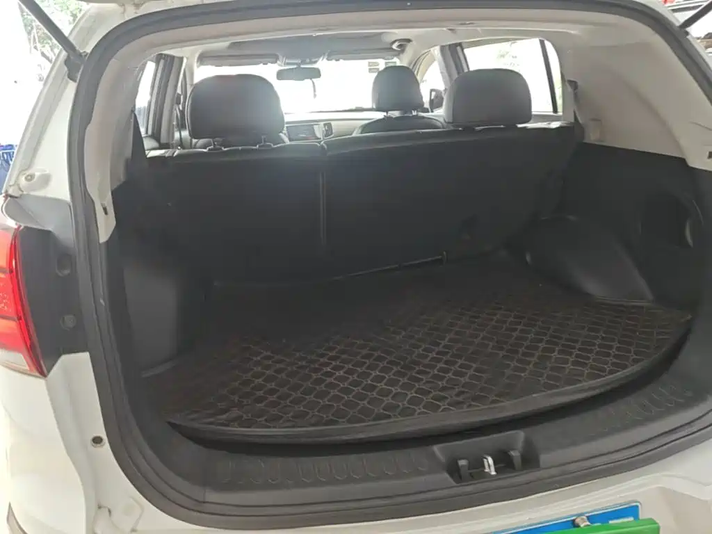 Фото 19 - Kia Sportage