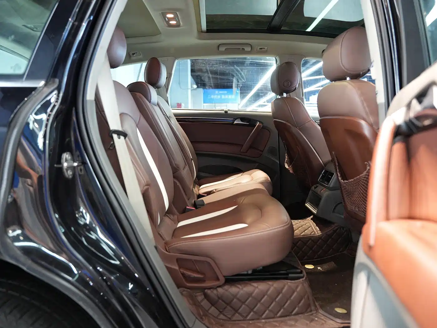 Audi Q7 2011 2011 3.0 TFSI Progressive (200kW)