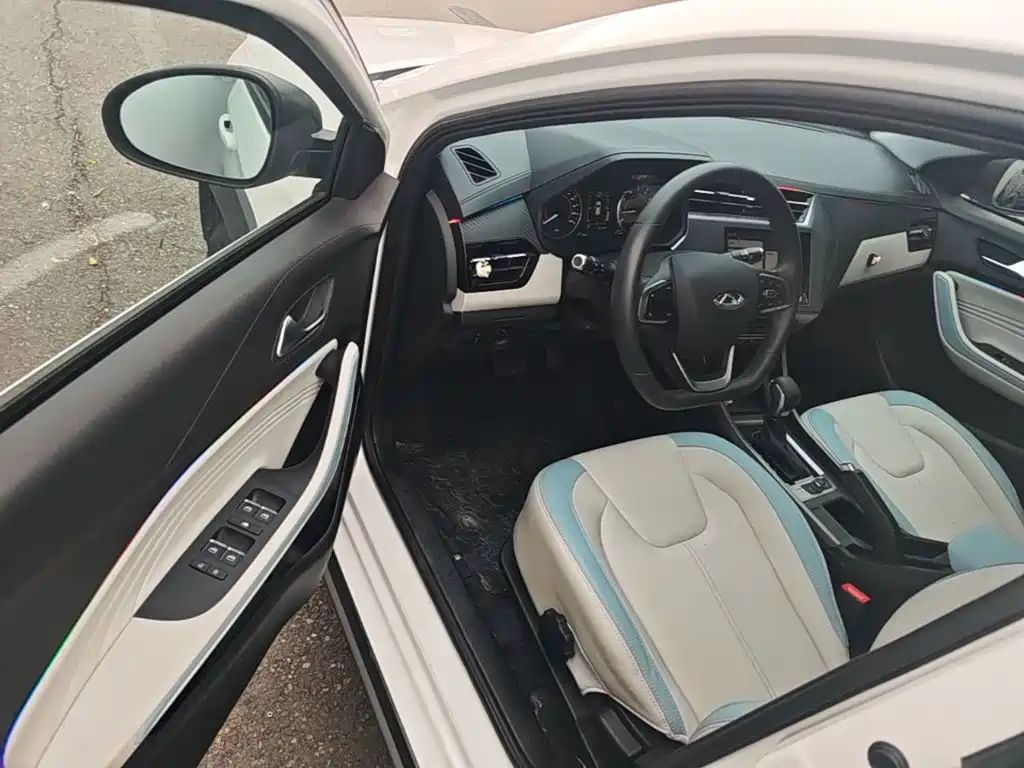 Фото 16 - Chery Tiggo 3x