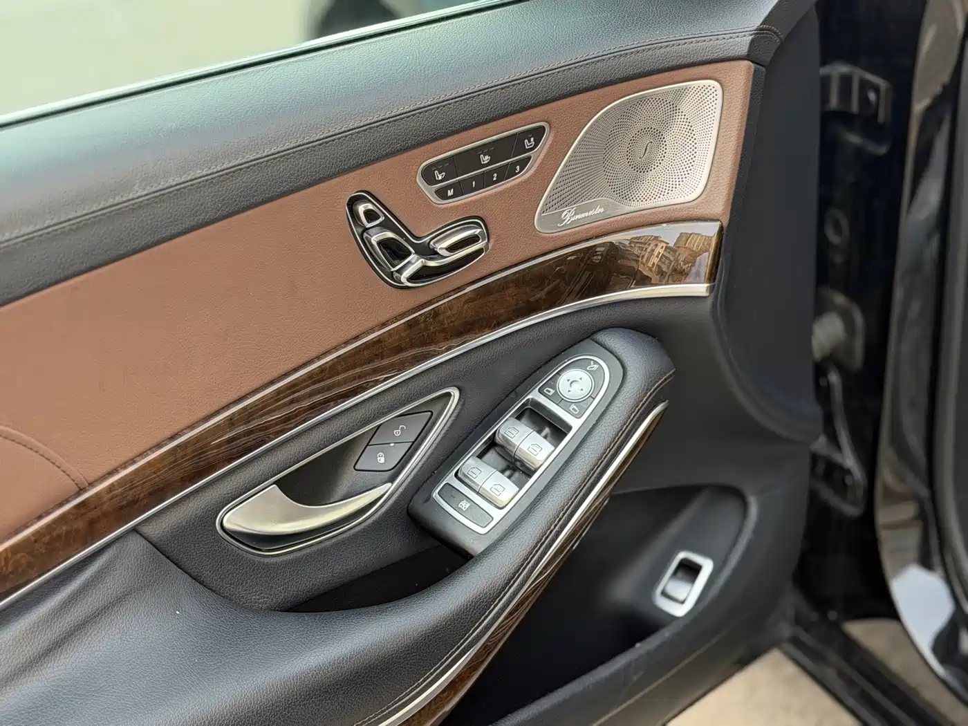 Mercedes-Benz Maybach S-Class 2015 S 400 4MATIC фото 7