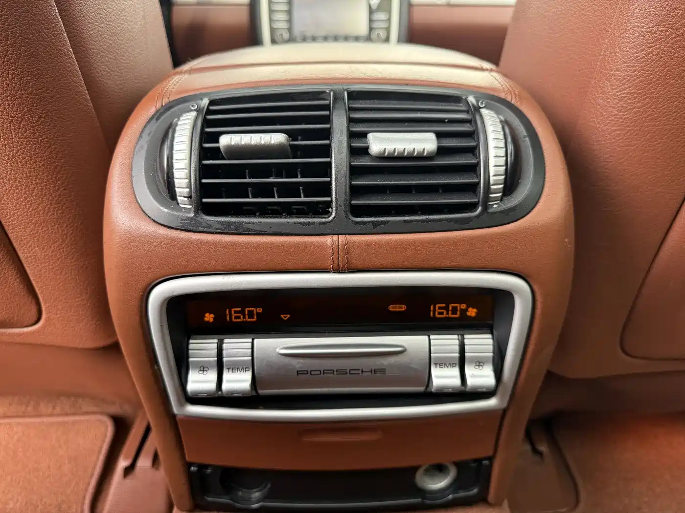Porsche Cayenne 2009 Model Cayenne S Transsyberia 4.8L фото 23