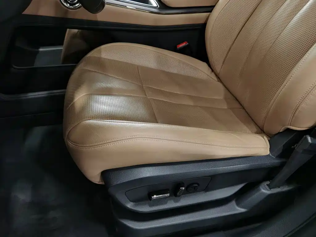 NIO ES8 2021 2020 415KM 6-Seater