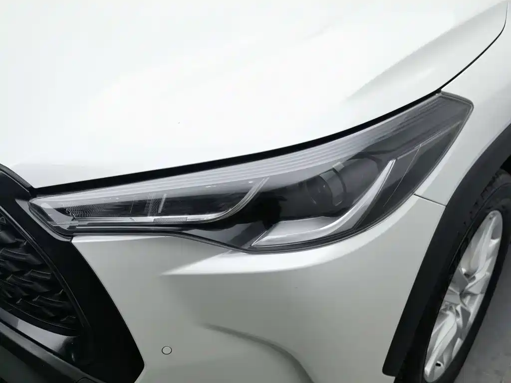Фото 7 - Toyota Corolla Cross