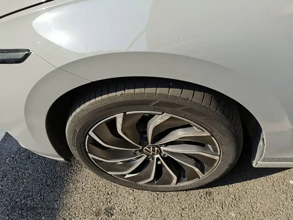 Volkswagen Golf 2021 280TSI DSG Pro 23