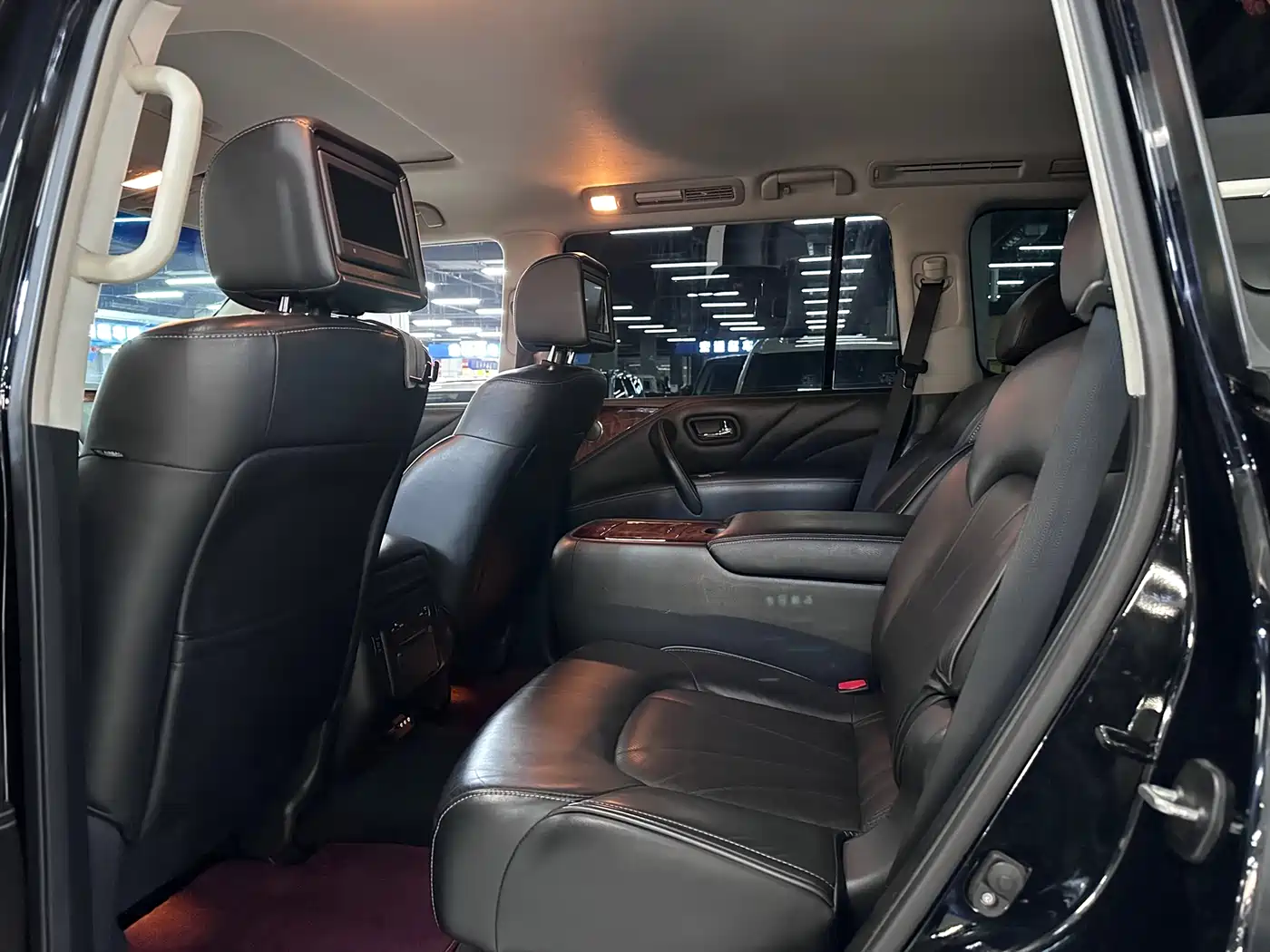 Infiniti QX80 2018 2016 5.6L 4WD