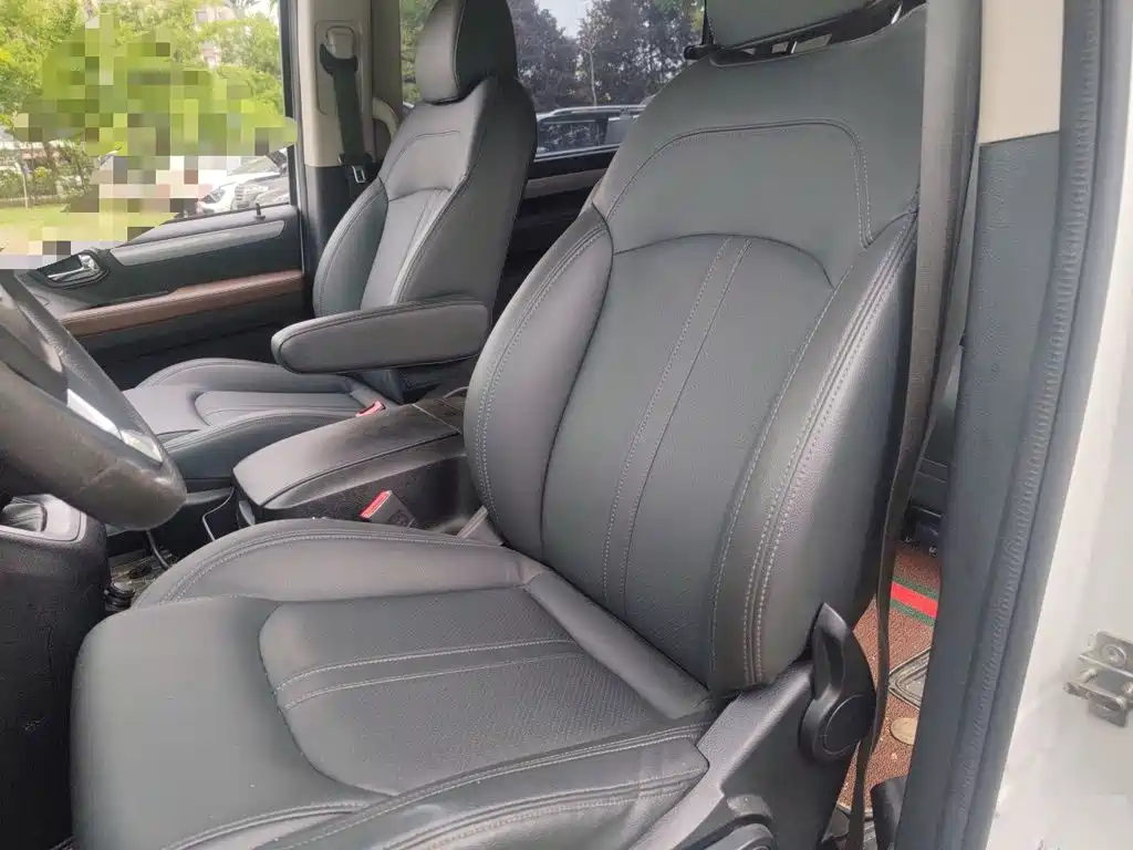 Maxus G10 2020 2021 2.0T Manual Elite Edition Diesel 7-Seater