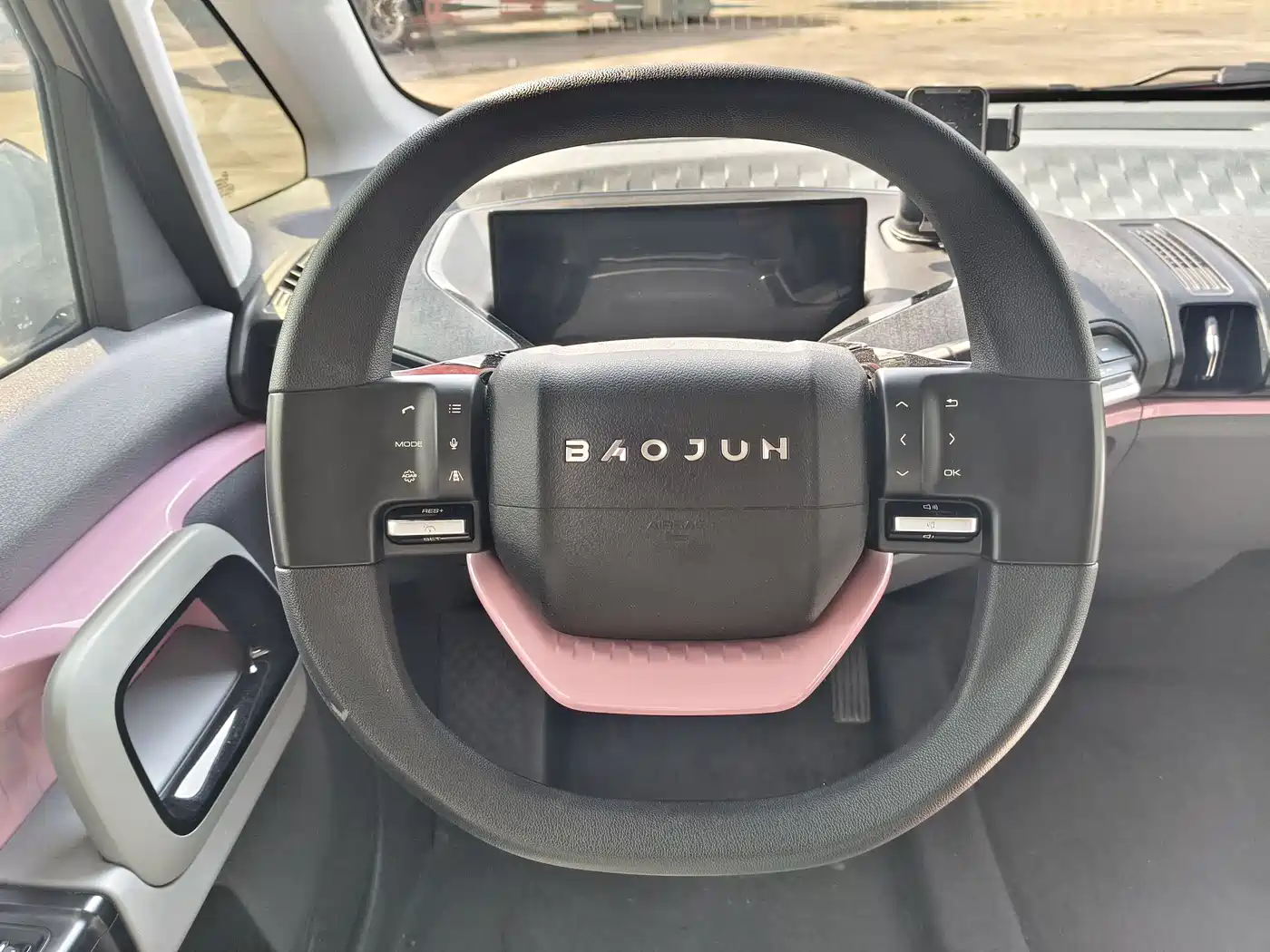 Baojun E300 2021 2020 Plus Stellar Smart Travel Edition