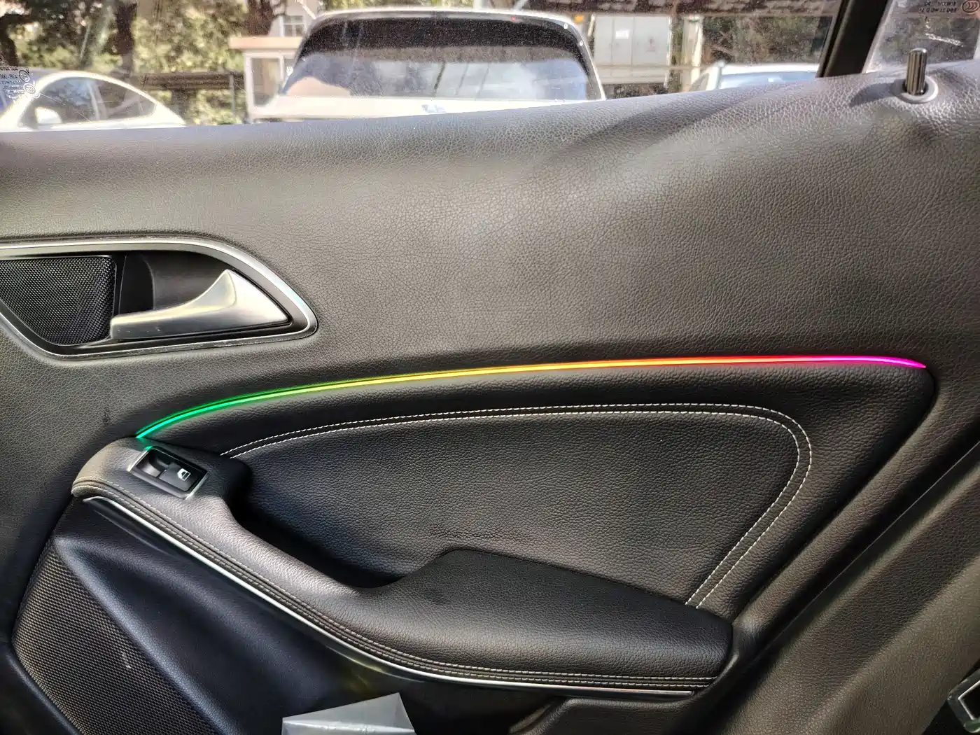Mercedes-Benz GLA 2015 GLA 200 Dynamic фото 16