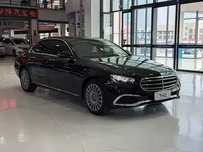 Mercedes-Benz E