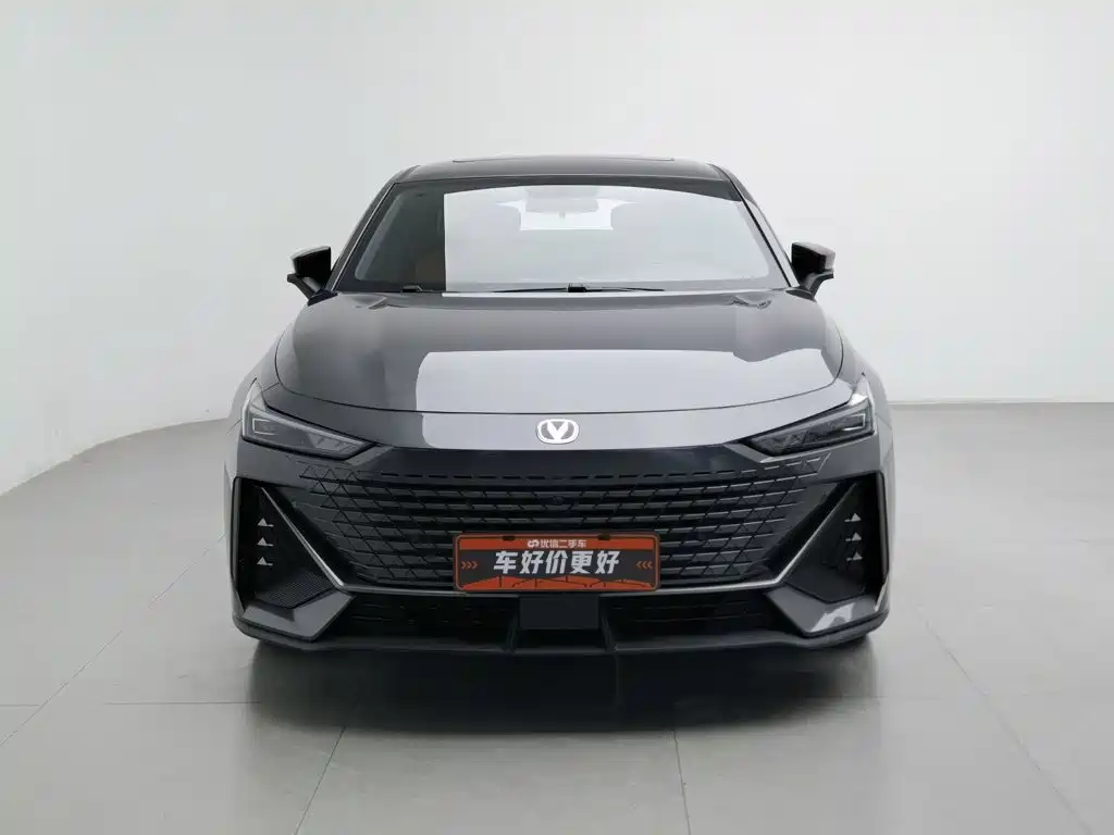 Changan UNI-V iDD 2023 2023 Smart Electric iDD 1.5T 113km Smart Fun Type (Rapid Edition)
