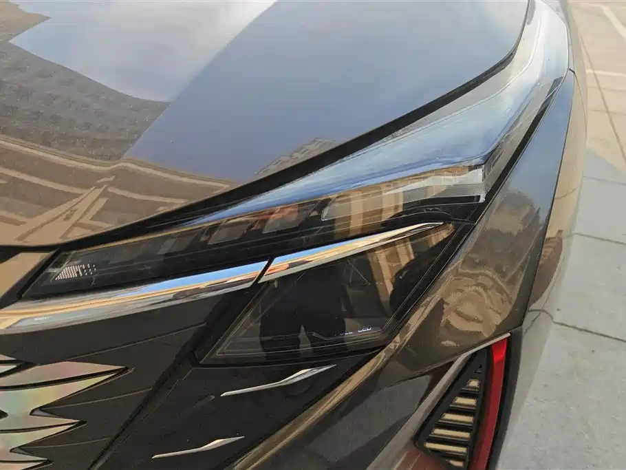 CHANGAN CHANGAN AUCHAN Z6