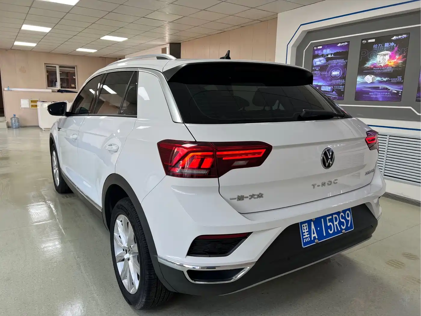 Volkswagen T-Roc, миниатюра 4
