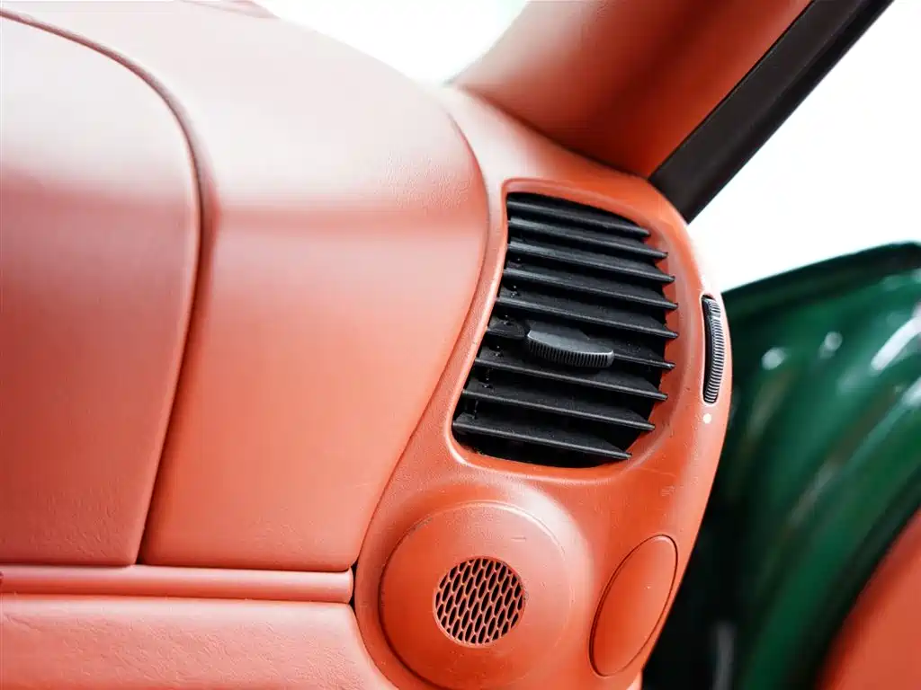 Porsche 911 2004 Carrera S Coupe 3.6L фото 42