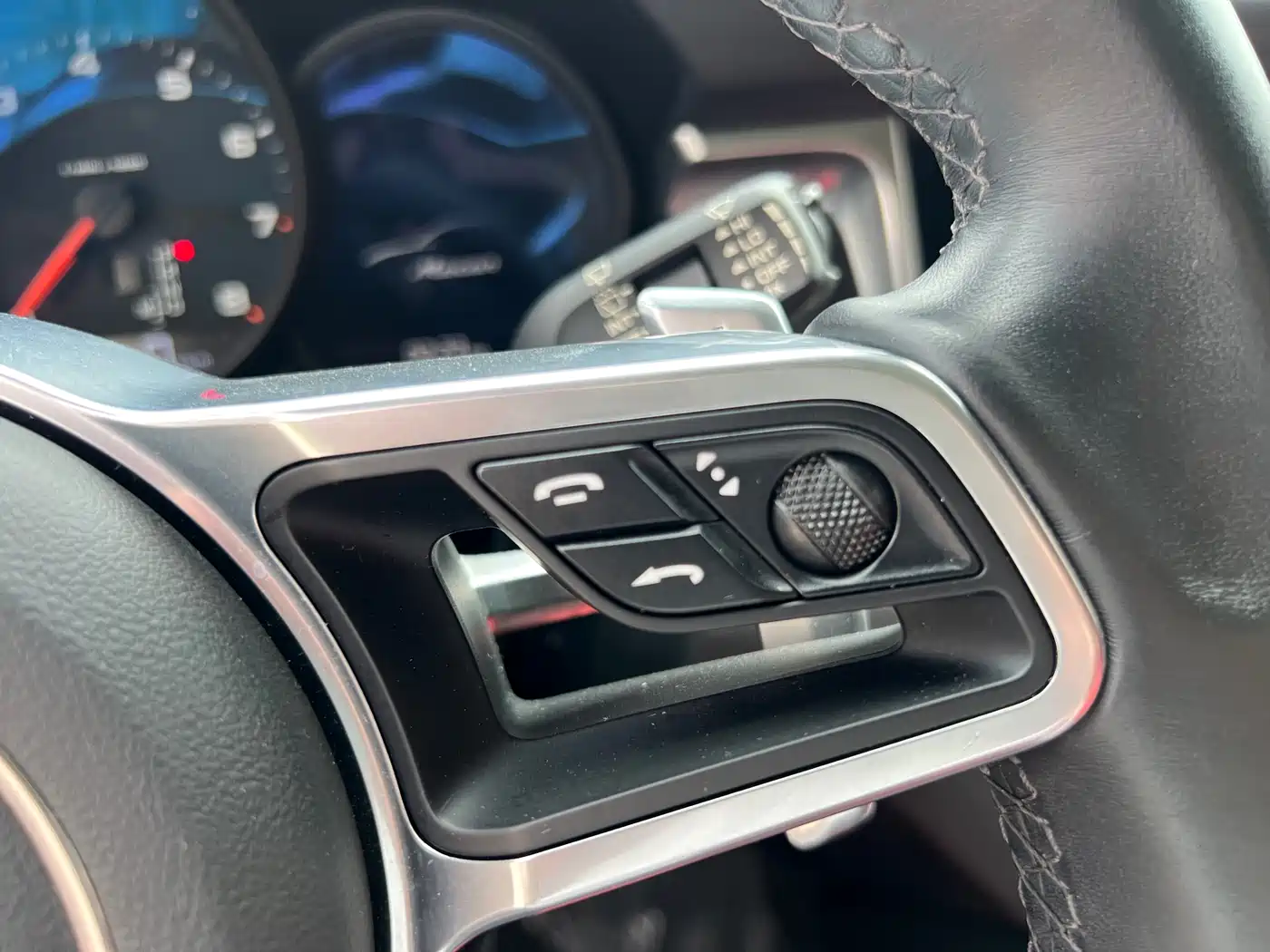 Porsche Macan 2021 Macan 2.0T фото 18