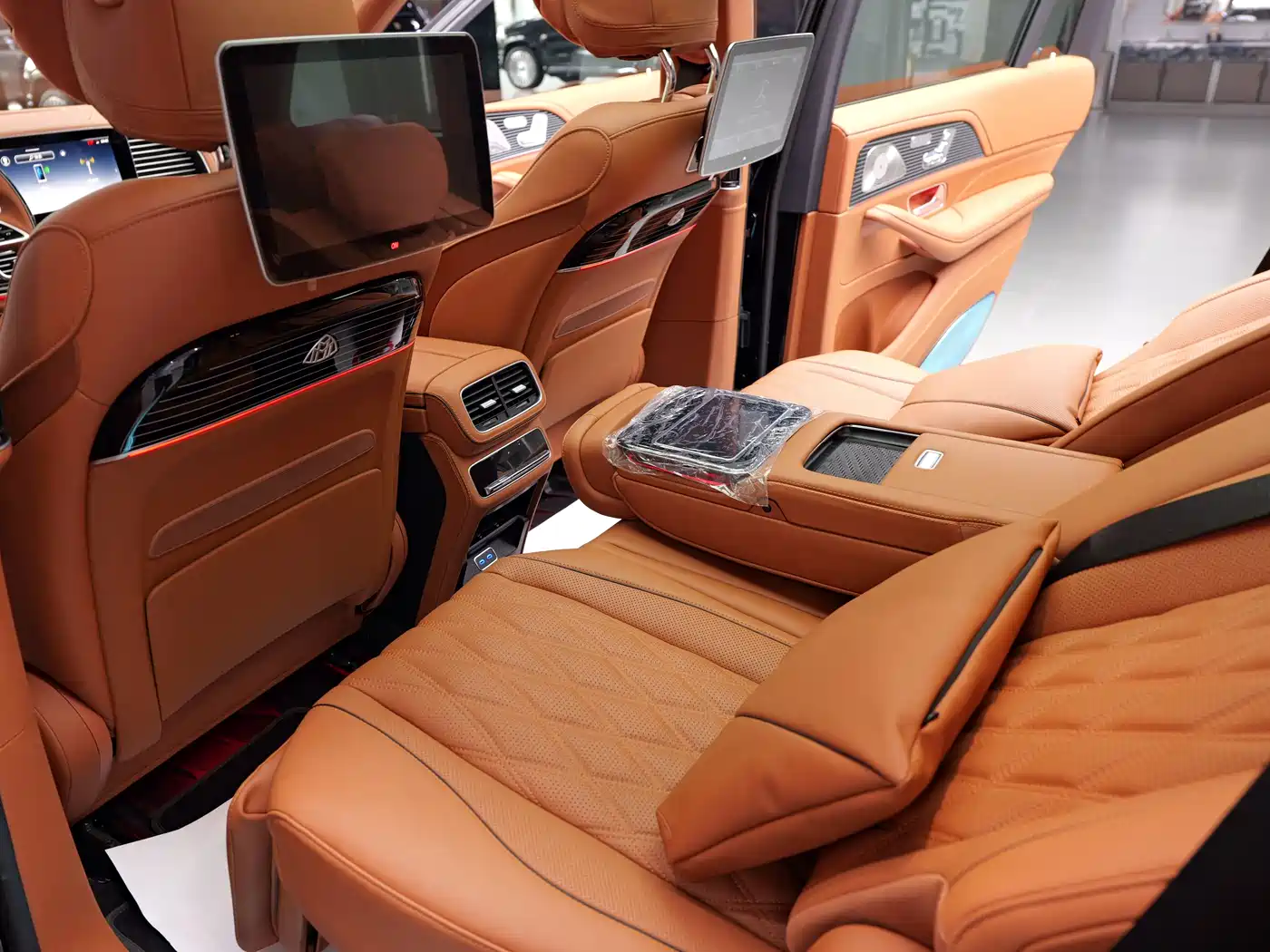 Mercedes-Benz GLS 2026 GLS 450 4MATIC Classic Edition фото 19