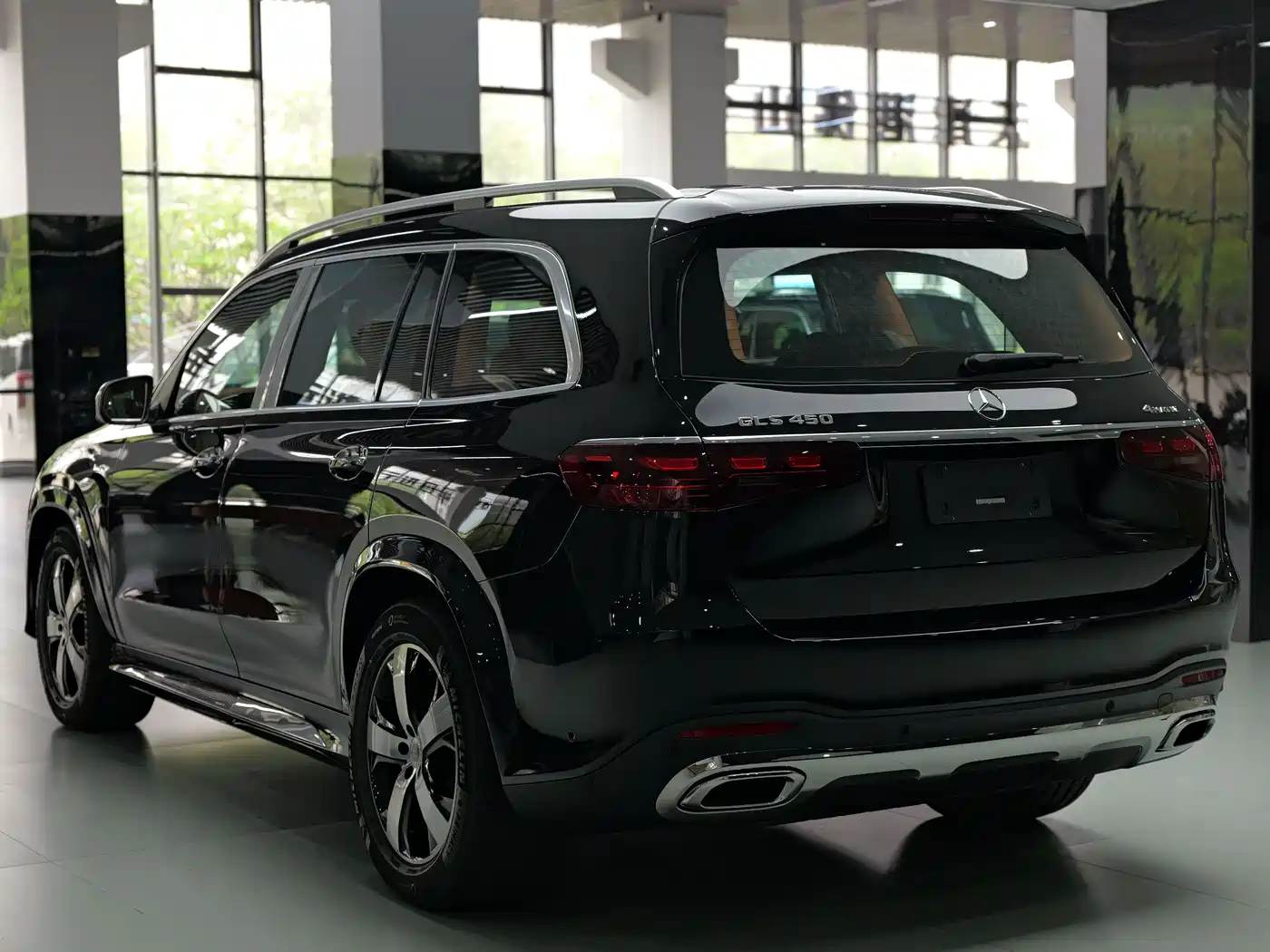 Mercedes-Benz GLS 2026 GLS 450 4MATIC Classic Edition фото 6