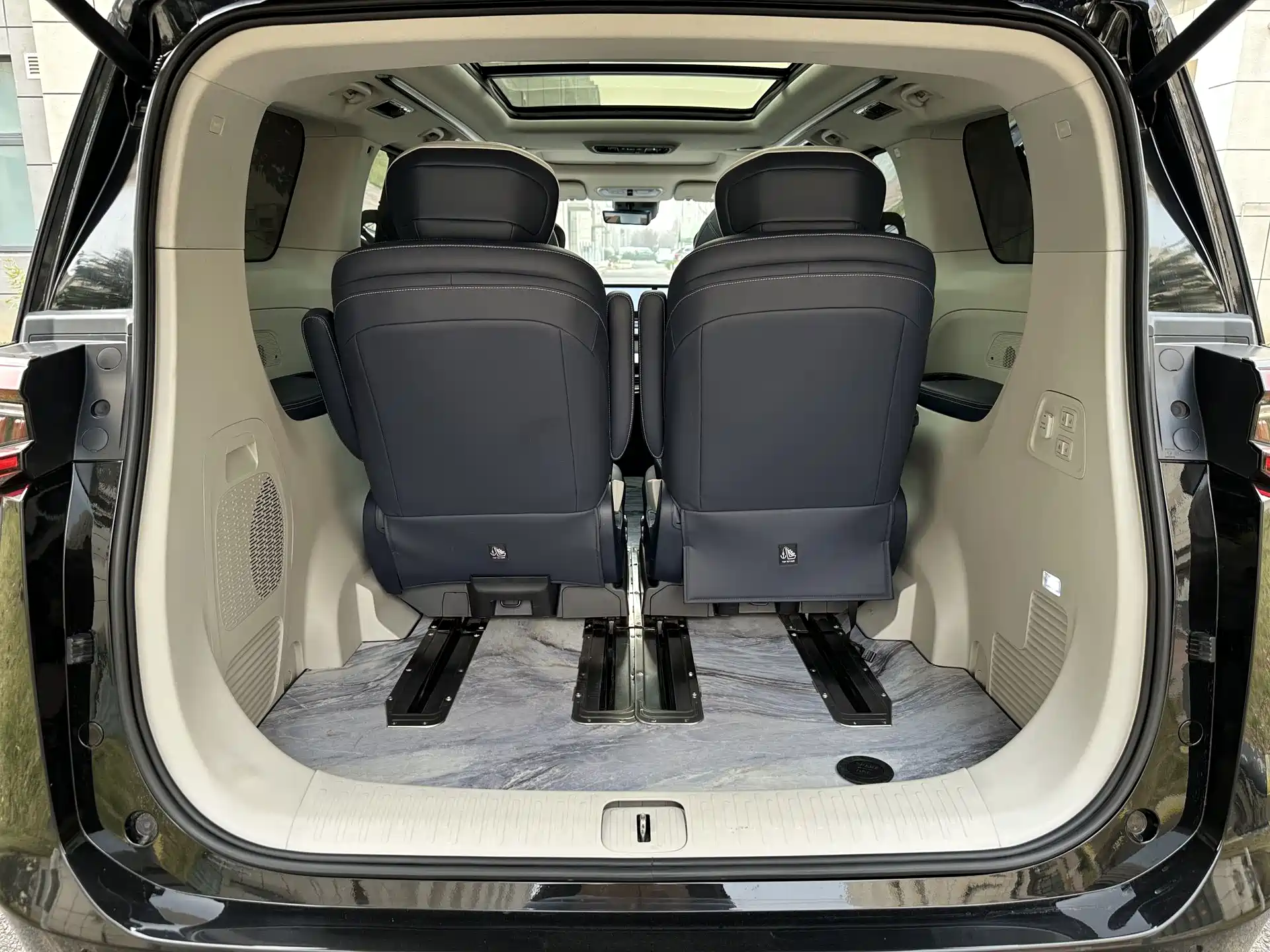Фото 21 - Maxus Maxus G90