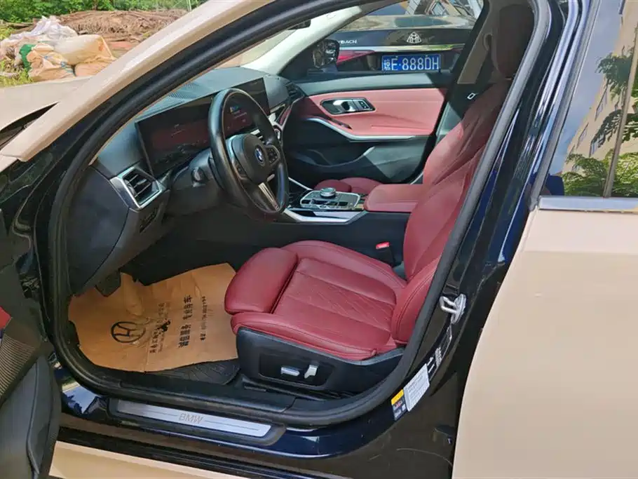 BMW i3 2022 eDrive 35 L фото 9