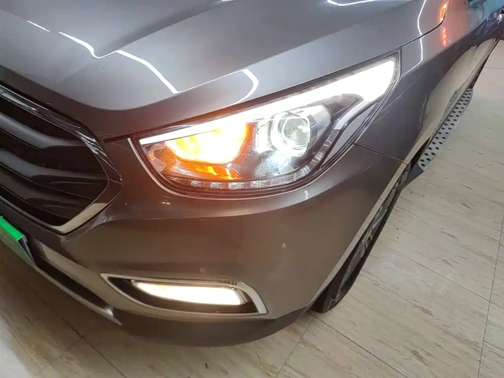 Hyundai Beijing Hyundai ix35 2015 2.0L Automatic 2WD Smart China V фото 24