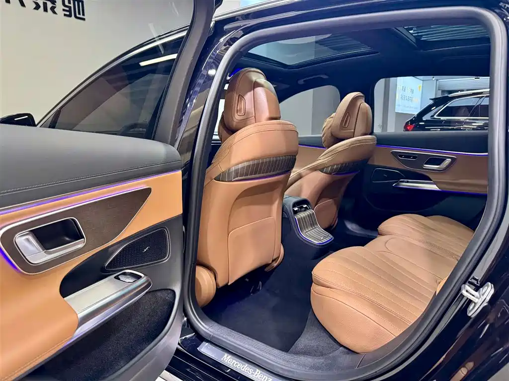Mercedes-Benz E-Class New Energy 2024 E 350 e L Plug-in Hybrid Sedan фото 26