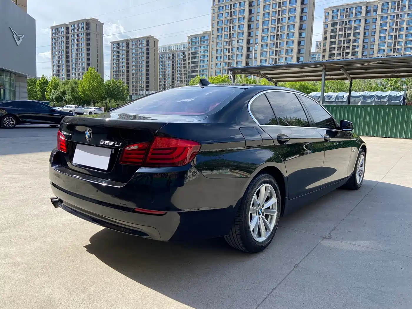 BMW 5 Series 2013 525Li Luxury фото 5
