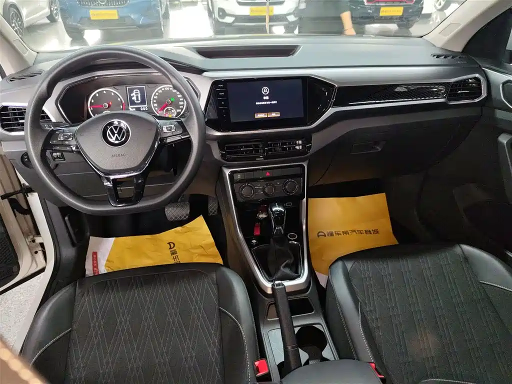 VOLKSWAGEN TU KAI