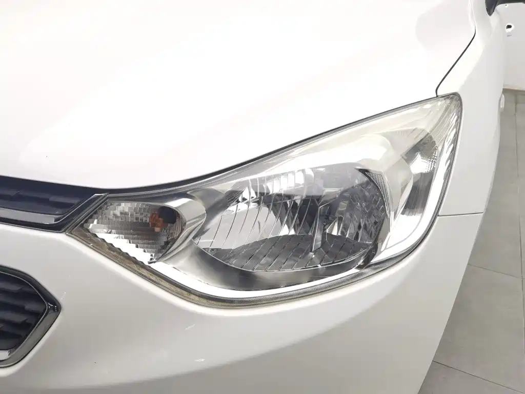 Chevrolet Sail 2017 2015 Sail 3 1.5L AMT Happiness Sunroof Edition