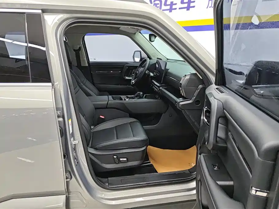 Haval Da Gou 2nd Gen 2023 2.0T 2WD Trendy Off-road Edition Plus фото 8
