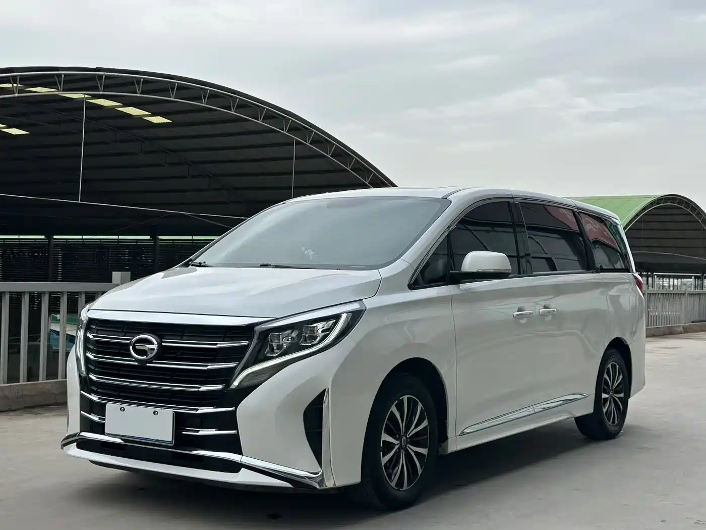 GAC Trumpchi Trumpchi M8 2021 Leading Show Series 390T Premium Edition