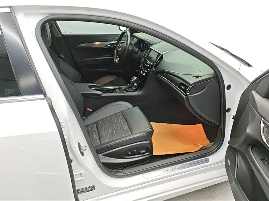 Cadillac ATS-L 2017 28T Technology фото 8