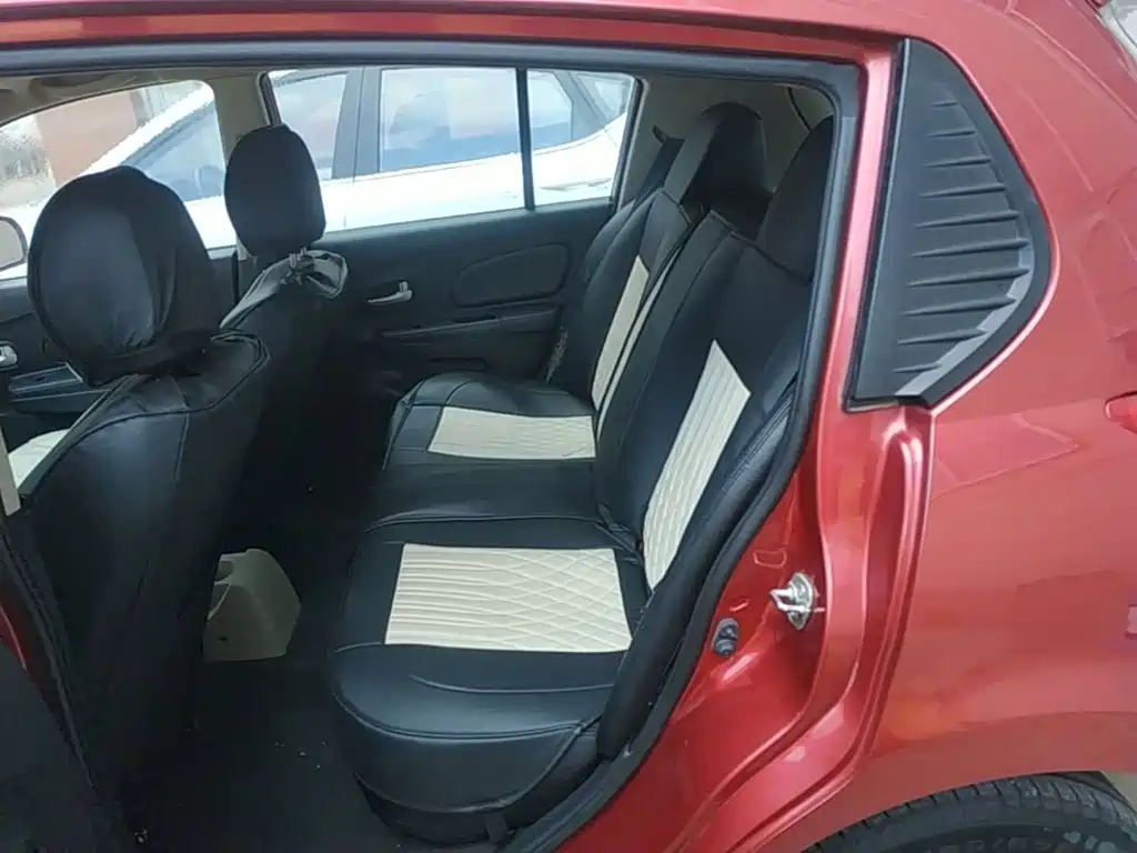 Venucia R50 2014 2013 1.6L Manual Fashion