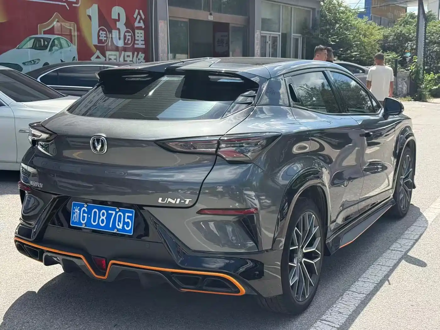 Фото 4 - Changan UNI-T