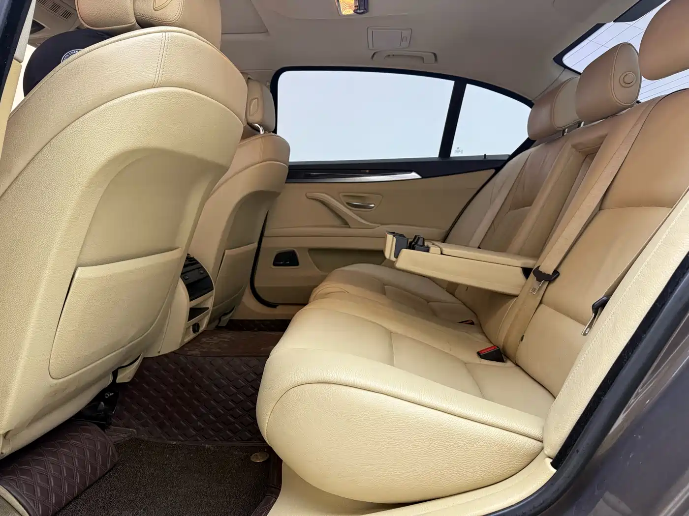 BMW 5 Series 2013 525Li Luxury фото 16