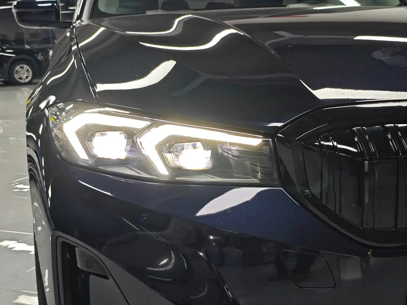 BMW i3 2024 eDrive 35 L фото 4