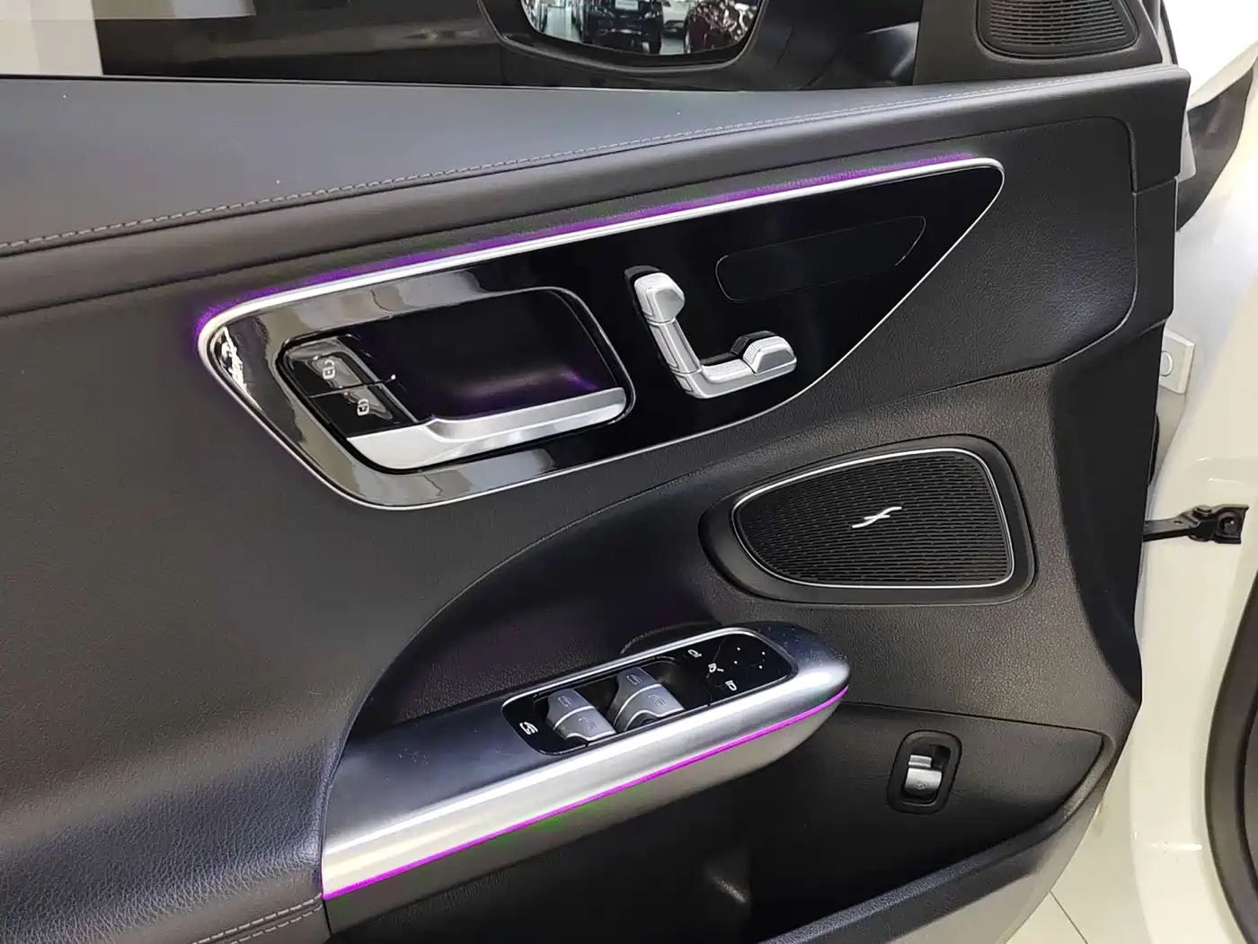 Mercedes-Benz C-Class 2022 C 260 L Sport Edition фото 9