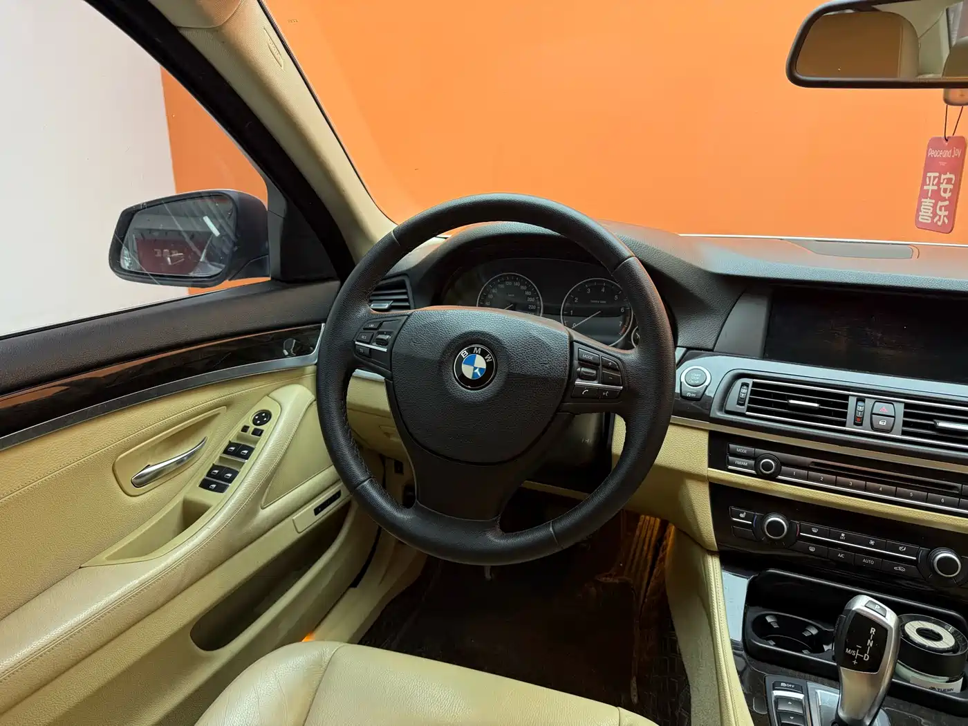 BMW 5 Series 2013 525Li Luxury фото 19