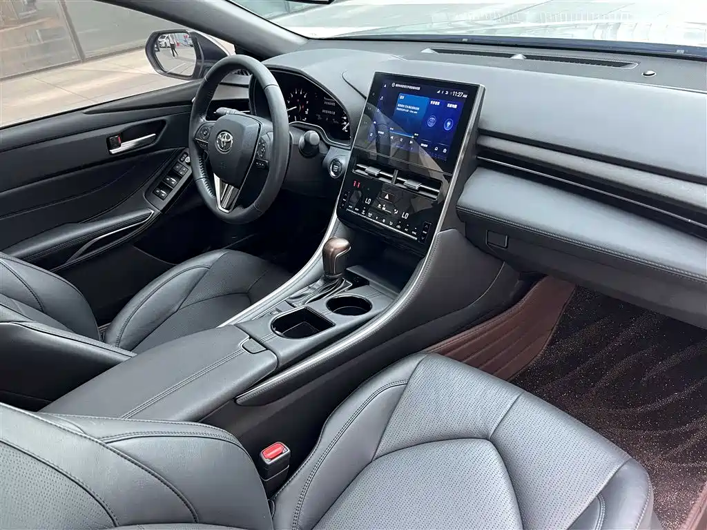 Toyota Avalon 2023 2.0L Luxury Edition фото 25