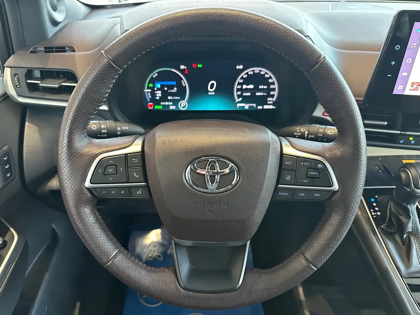 TOYOTA GREVIA