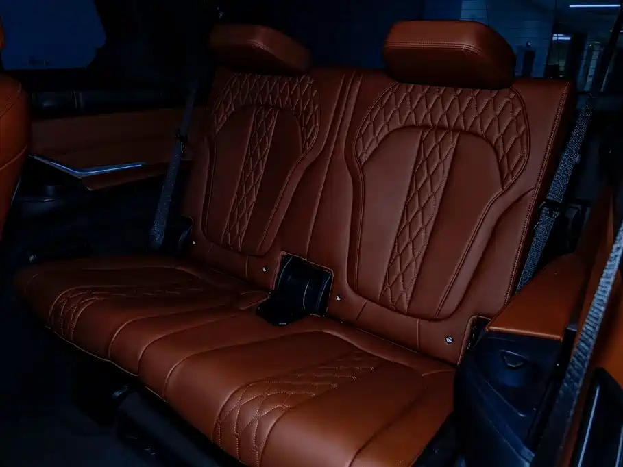 BMW X7 2023 xDrive40i Exclusive Luxury Package фото 6