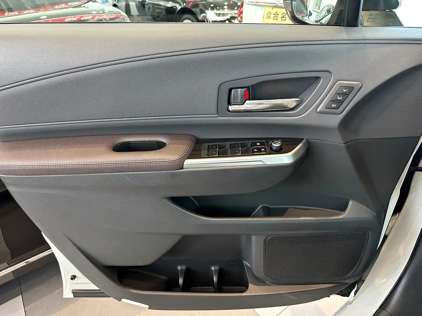 TOYOTA GREVIA