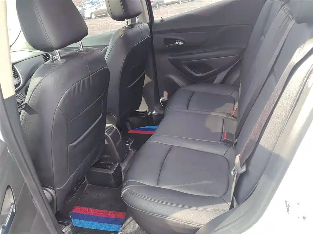 Buick Encore 2017 18T Automatic 2WD Urban Leading фото 17